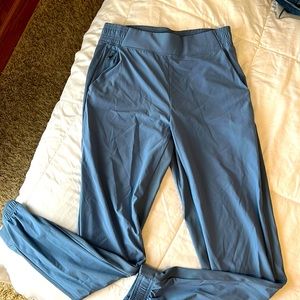 Women’s tall joggers